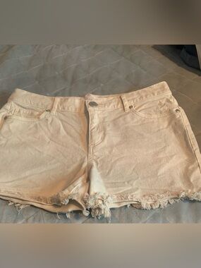LOFT Cream Frayed Hem Denim Shorts